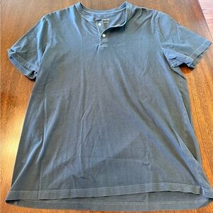 Men's Everlane THE ESSENTIAL ORGANIC GARMENT-DYED HENLEY in Blue